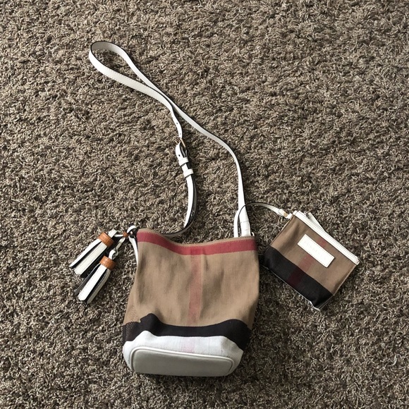 burberry ashby small